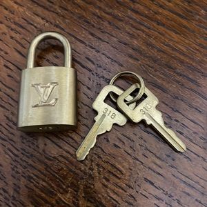 Louis Vuitton Lock & Key Set